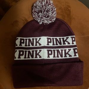 Victoria’s Secret PINK winter hat ❄️